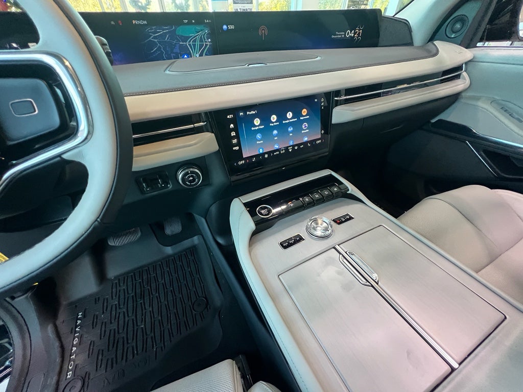 2025 Lincoln Navigator L Reserve