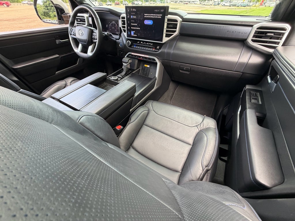 2024 Toyota Sequoia Platinum