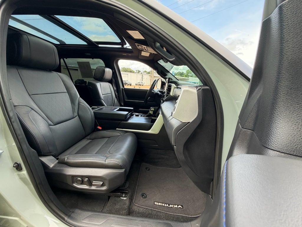 2024 Toyota Sequoia Platinum