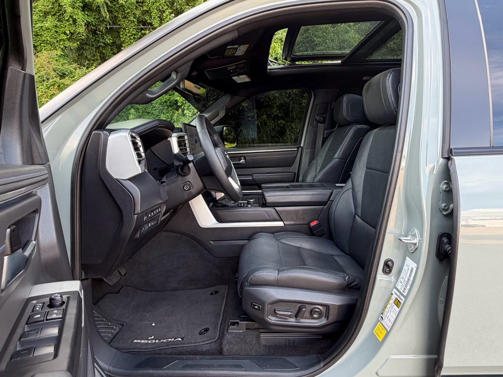 2024 Toyota Sequoia Platinum