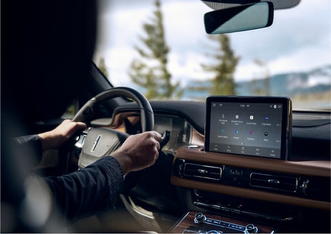 The center touch screen in a 2023 Lincoln Aviator® SUV is shown | Kirk Brothers Lincoln of Vicksburg in Vicksburg MS