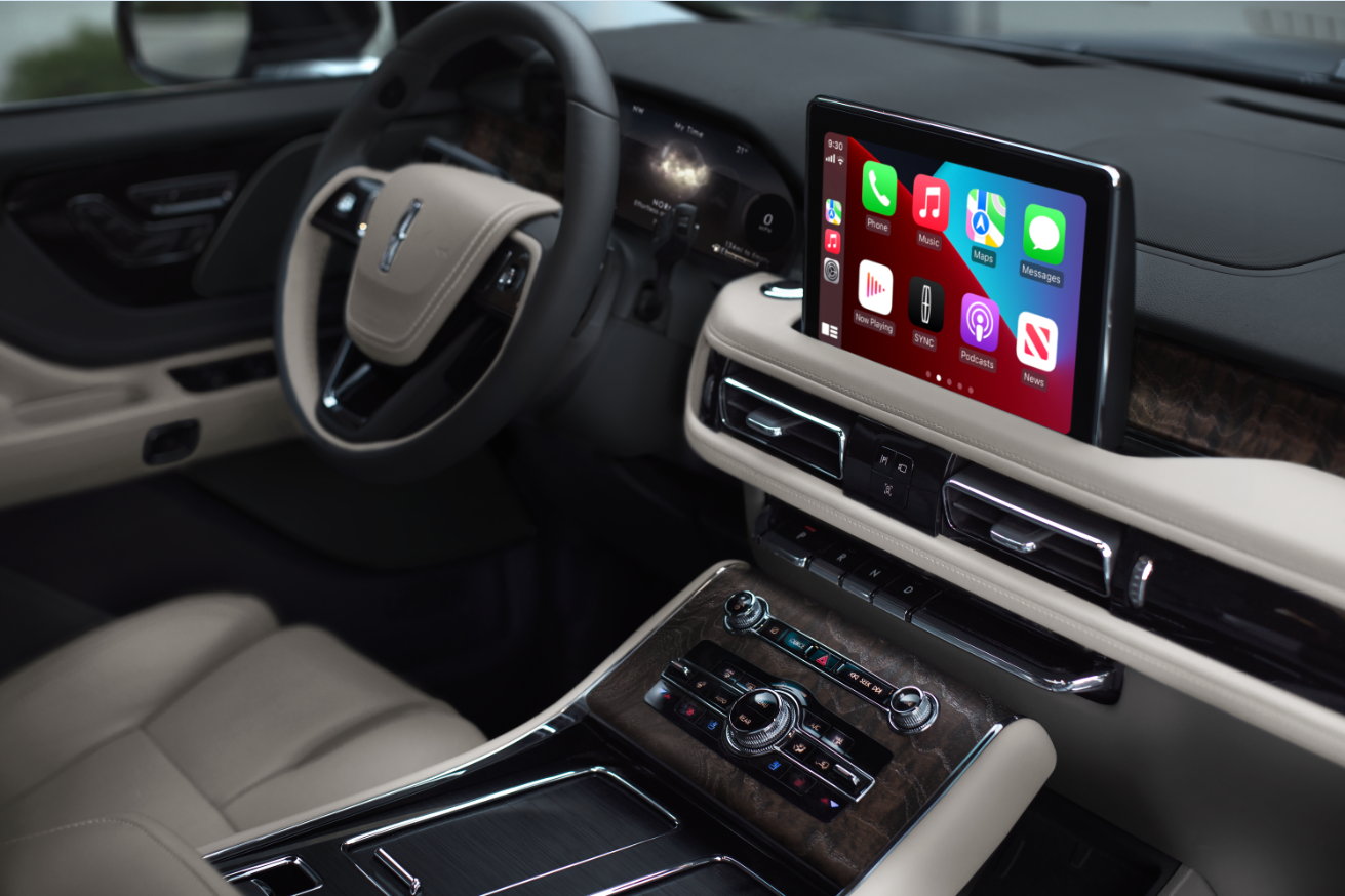 The interior of a Lincoln Aviator® SUV is shown with emphasis on the center touchscreen | Kirk Brothers Lincoln of Vicksburg in Vicksburg MS