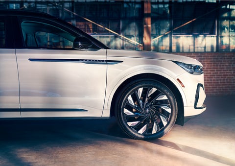 The wheels of the available Jet Appearance Package are highlighted. | Kirk Brothers Lincoln of Vicksburg in Vicksburg MS