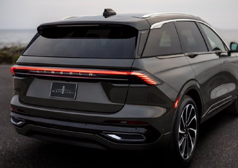 The rear of a 2025 Lincoln Black Label Nautilus® SUV displays full LED rear lighting. | Kirk Brothers Lincoln of Vicksburg in Vicksburg MS