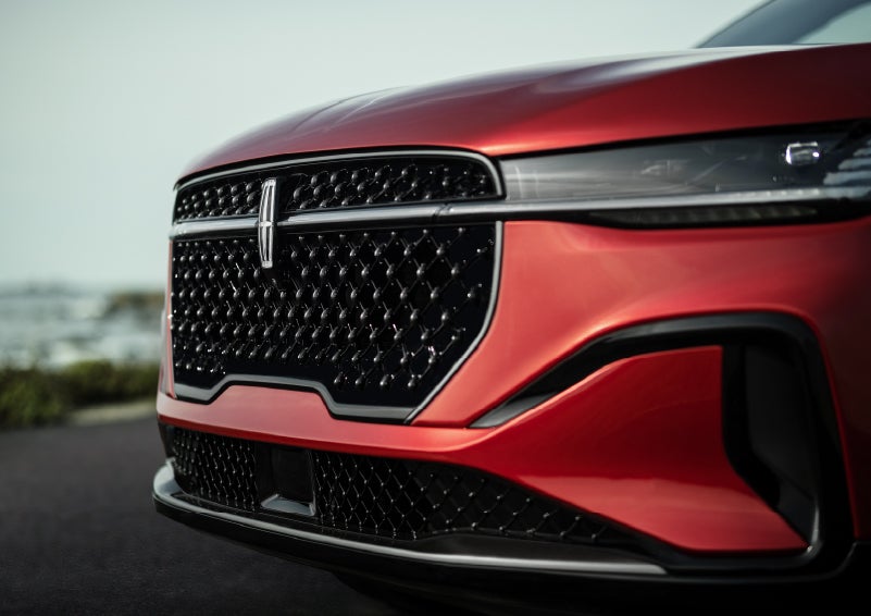 The sleek grille of a 2026 Lincoln Nautilus® SUV with the available Jet Appearance Package makes a bold statement. | Kirk Brothers Lincoln of Vicksburg in Vicksburg MS